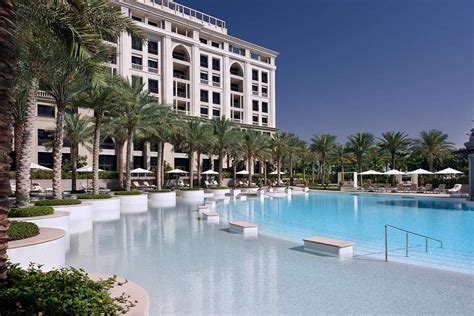 versace hotel dubai price